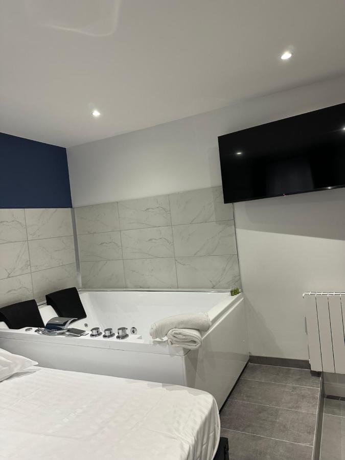 Les Bulles De Mona "Le Wilson" Apartamento Villeurbanne Exterior foto